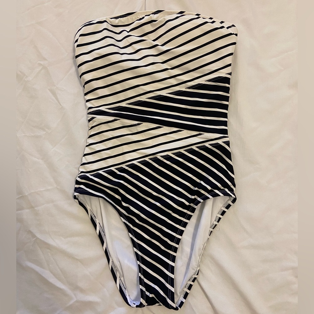 One piece bathing suit